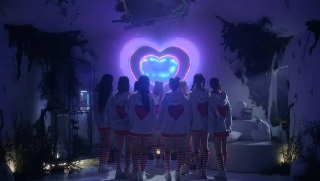 NiziU韓国デビュー曲「HEARTRIS」Trailer画像