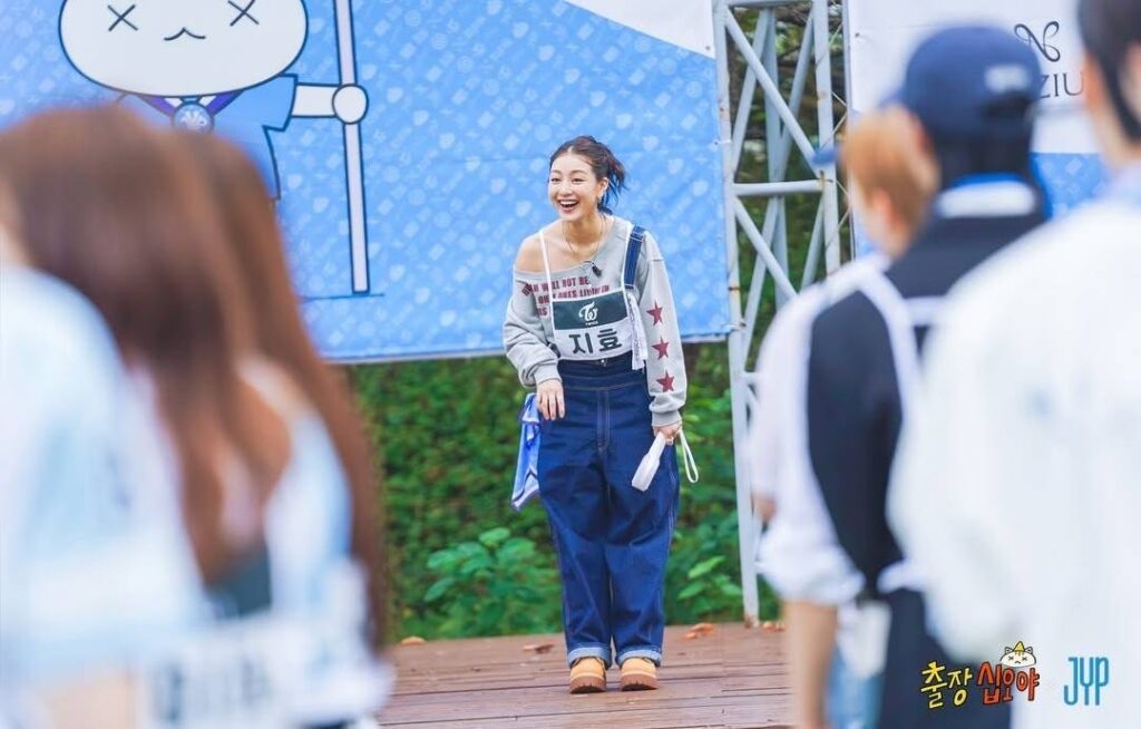 JYP出張十五夜画像(TWICEジヒョ)