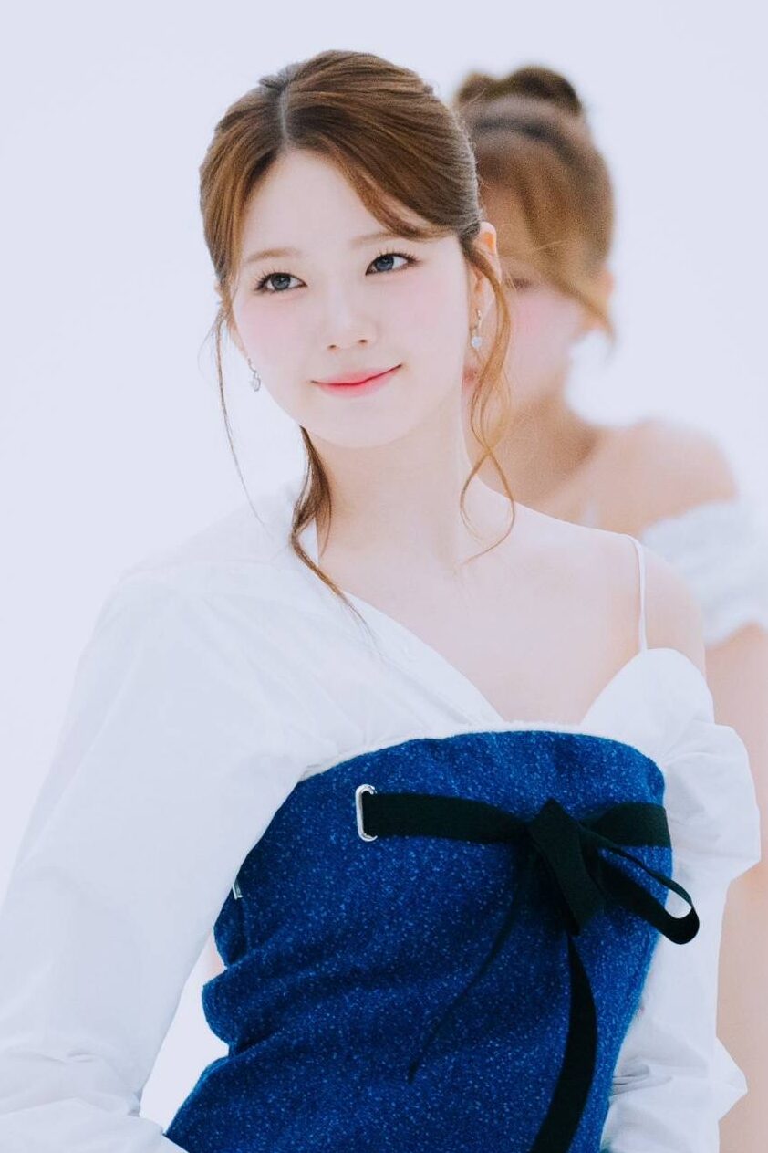 NiziUアヤカ画像