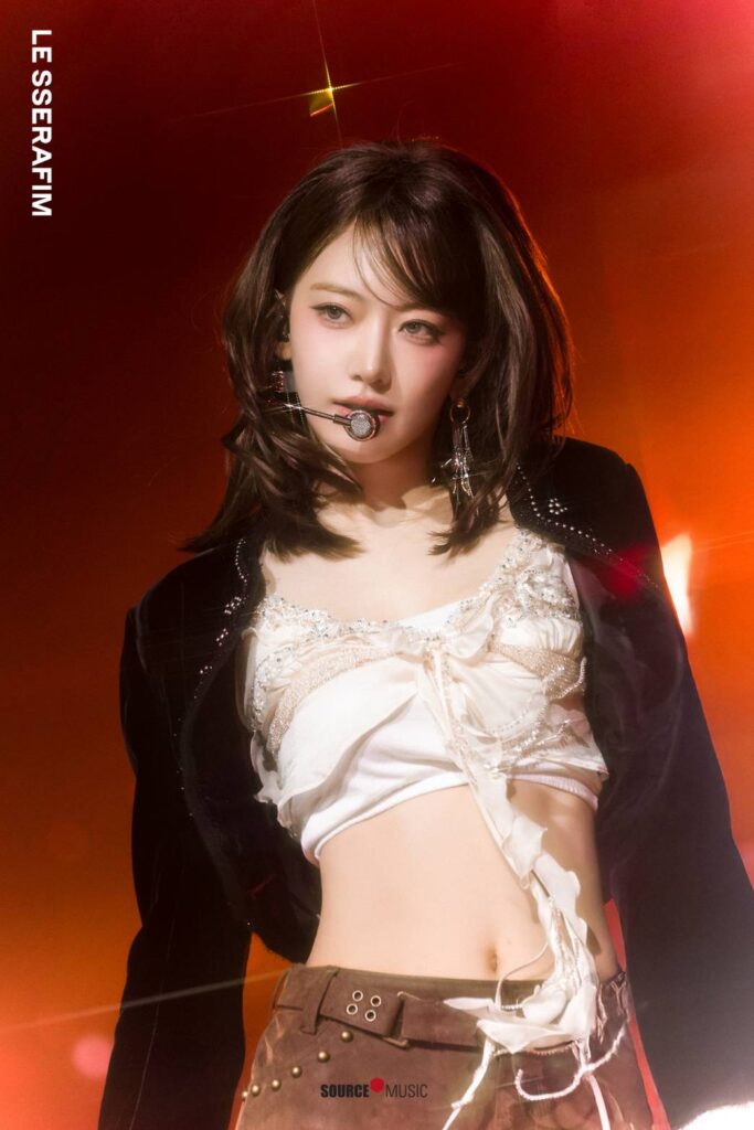 LESSERAFIM(ルセラフィム)サクラ画像